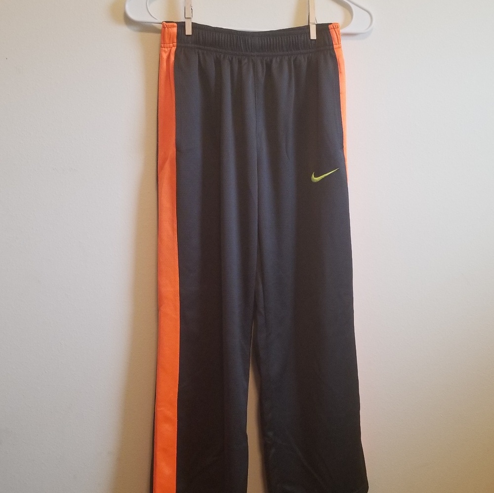 Boys size L Nike Dri Fit pants